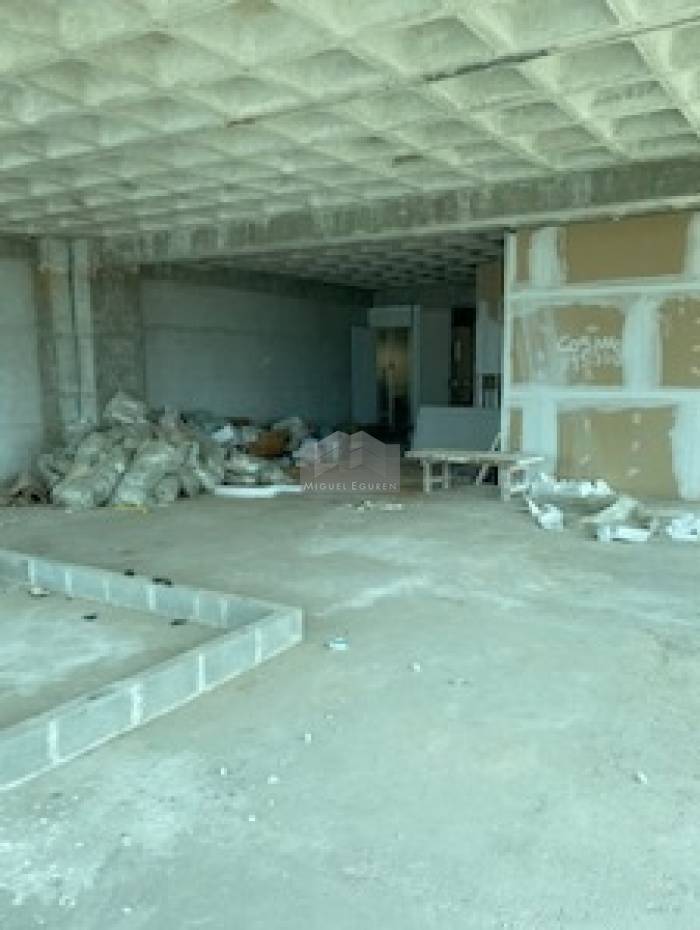 SALA COMERCIAL COM 126M² EMPRESARIAL ALFRED NOBEL - ILHA DO LEITE  VENDA