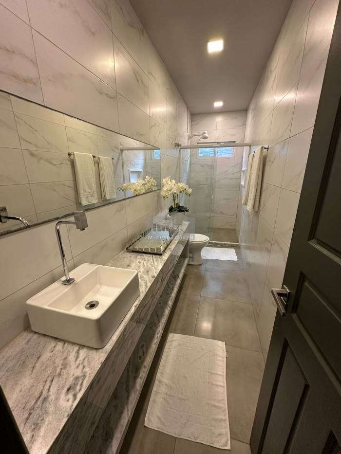 CASA BEIRA MAR - SERRAMBI - 550M²