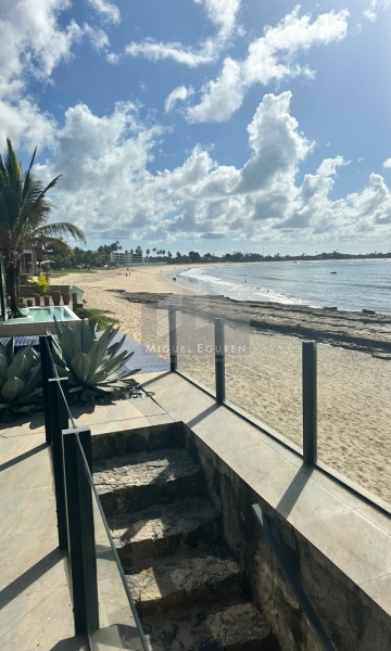 CASA BEIRA MAR - SERRAMBI - 550M²