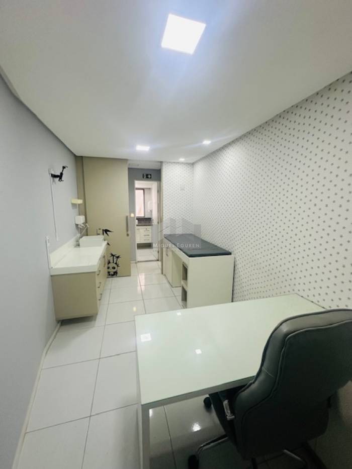 EMPRESARIAL ALBERT EINSTEIN - SALA LOCAÇÃO -  40M² - MOBILIADA CONSULTÓRIO 