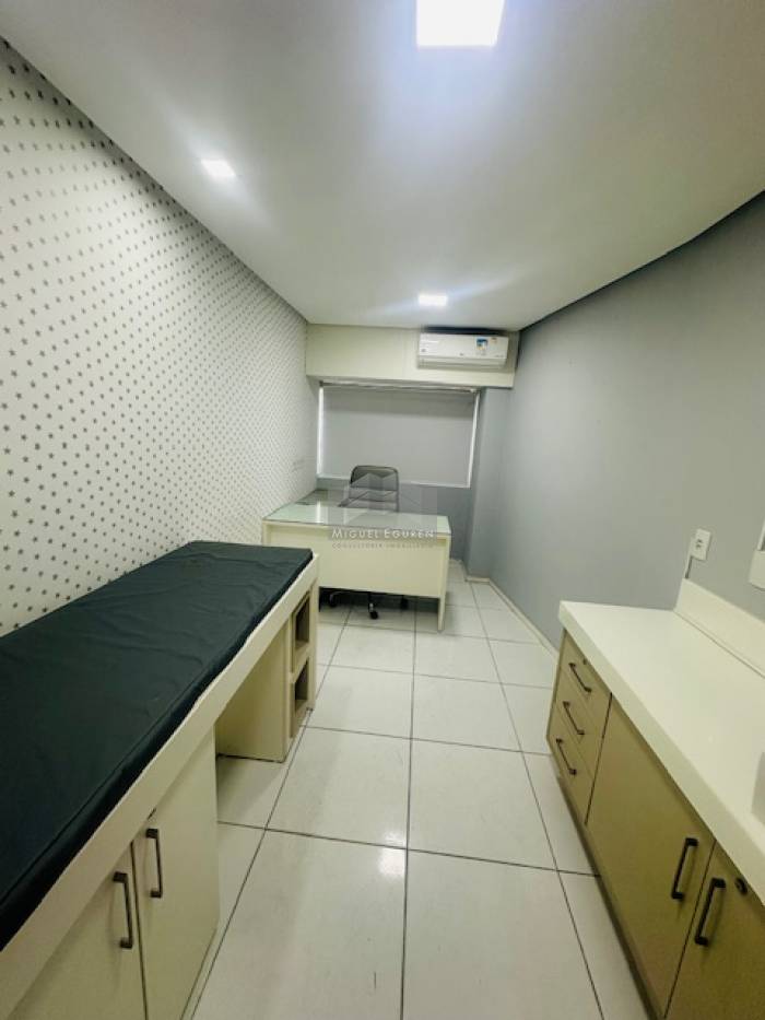 EMPRESARIAL ALBERT EINSTEIN - SALA LOCAÇÃO -  40M² - MOBILIADA CONSULTÓRIO 