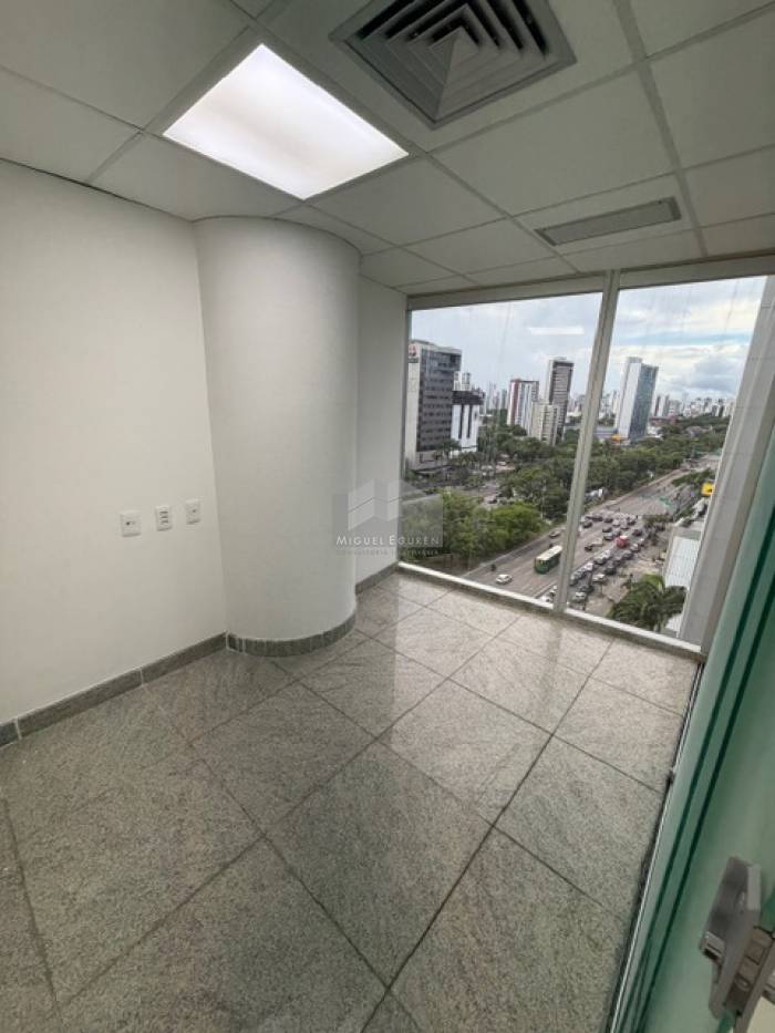 SALA COMERCIAL -EMPRESARIAL CHARLES DARWIN COM 50M² - LOCAÇÃO