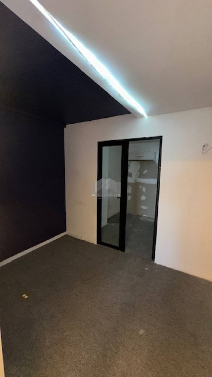 EMPRESARIAL ITC- INTERNACIONAL TRADE CENTER SALA COM 205M²