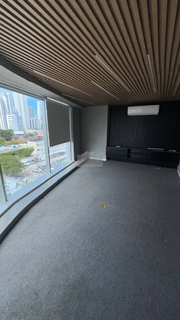 EMPRESARIAL ITC- INTERNACIONAL TRADE CENTER SALA COM 205M²