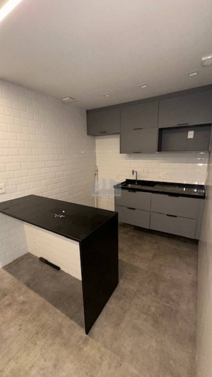 EMPRESARIAL ITC- INTERNACIONAL TRADE CENTER SALA COM 205M²