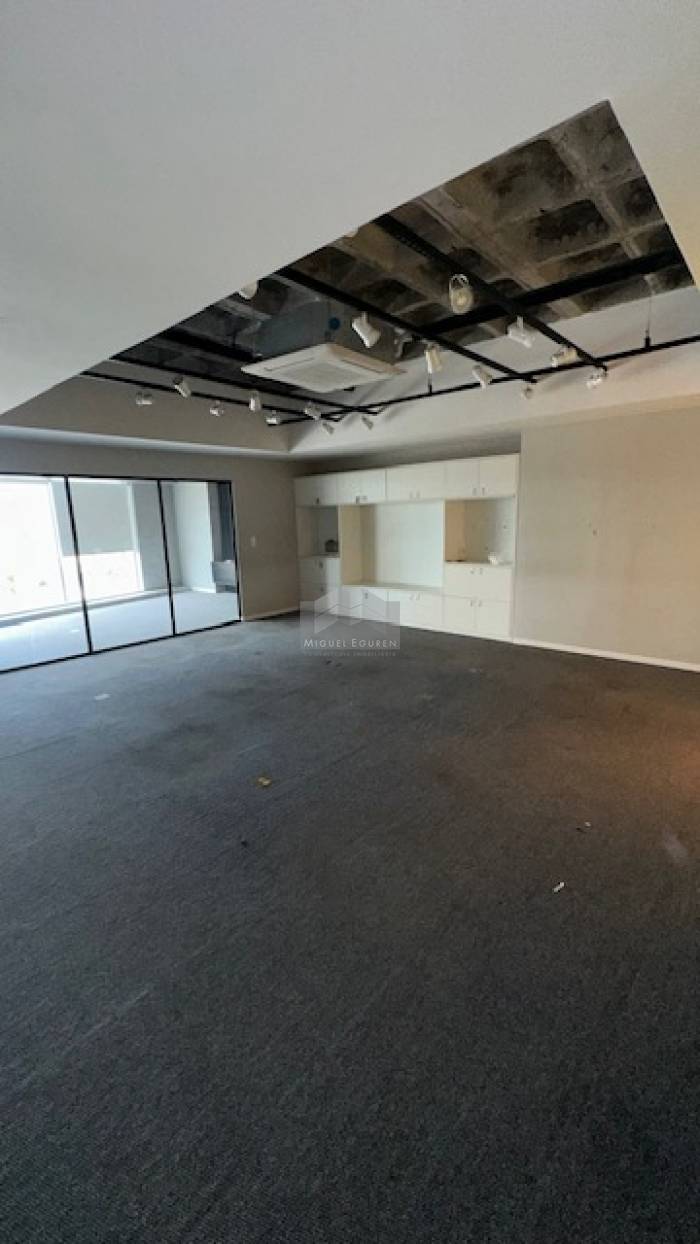 EMPRESARIAL ITC- INTERNACIONAL TRADE CENTER SALA COM 205M²