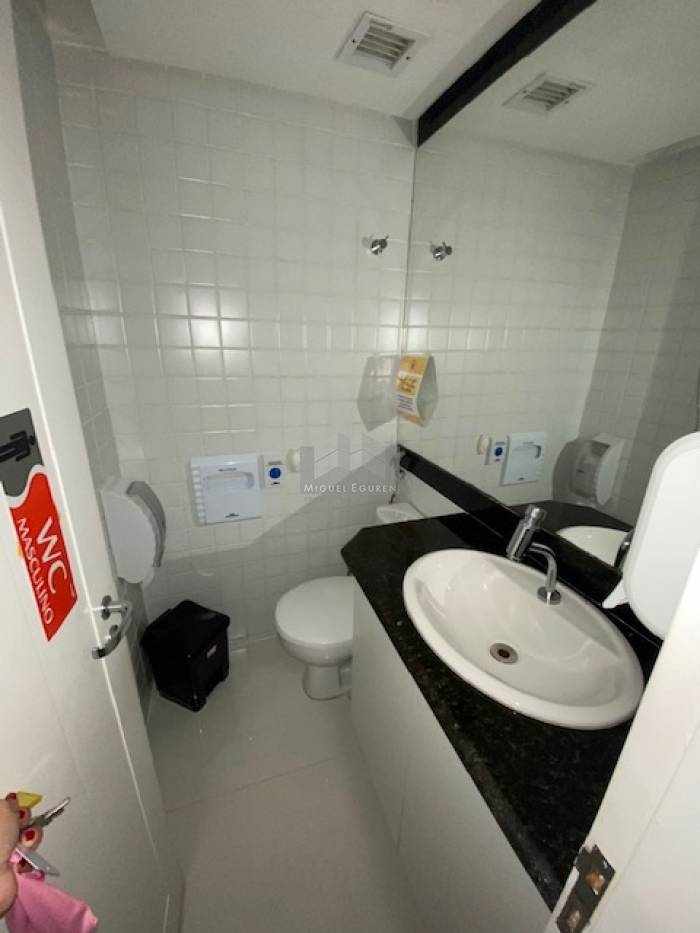 SALA COMERCIAL  EMPRESARIAL THOMAS EDISON - ILHA DO LEITE COM 60m²- LOCAÇÃO